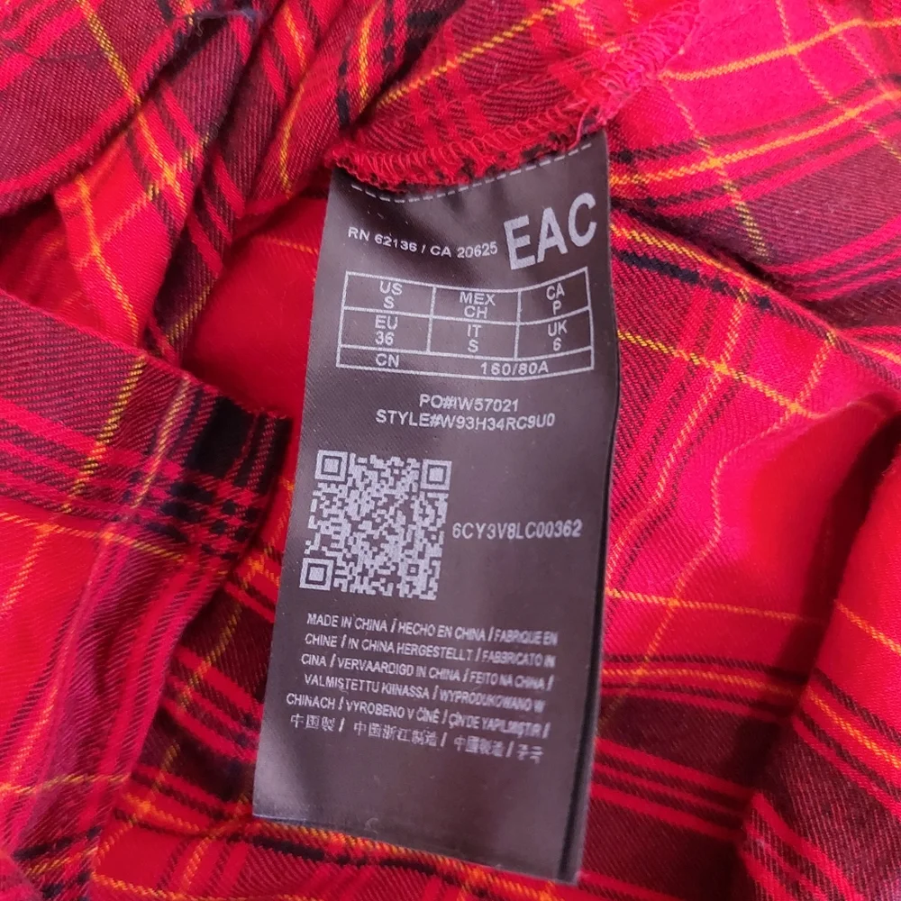 Guess jeans and shirt - Picture 4 of 15